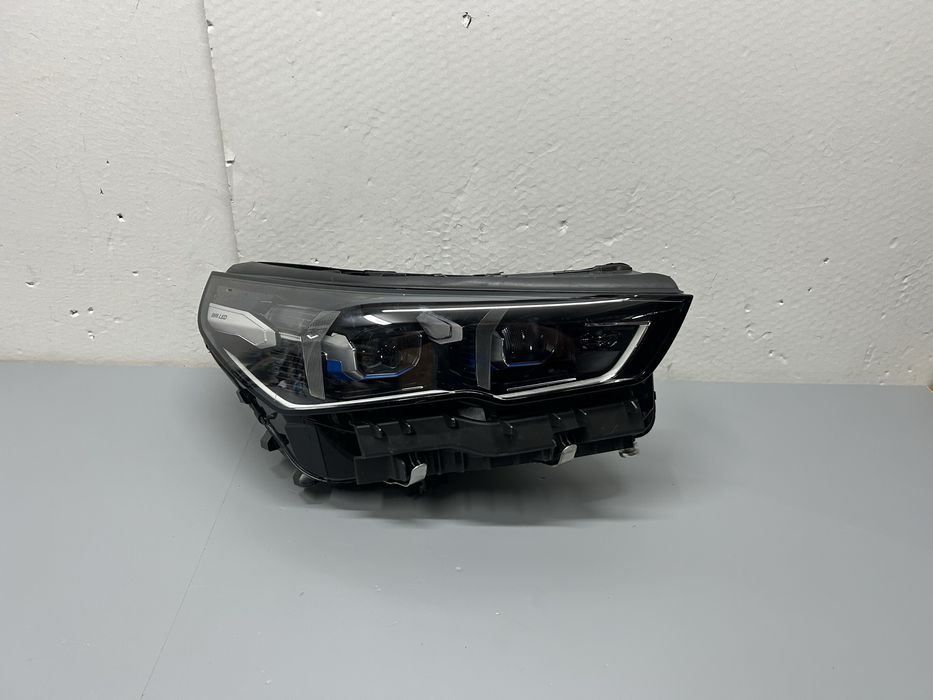 Far bmw G60 G61 full led adaptive 2024-2025 dreapta
