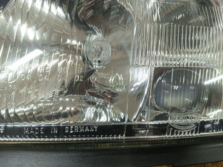 Фара левая Ауди А6 С4