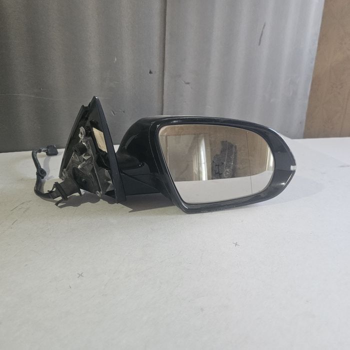 Дясно огледало а8 D4