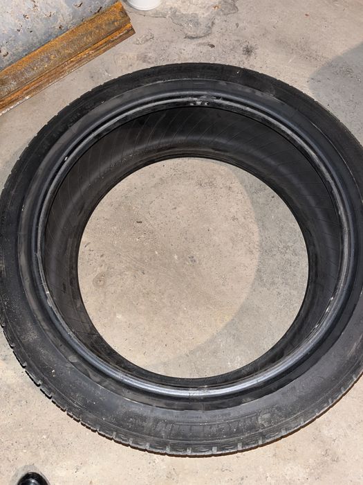 245/40/R19 шины летние