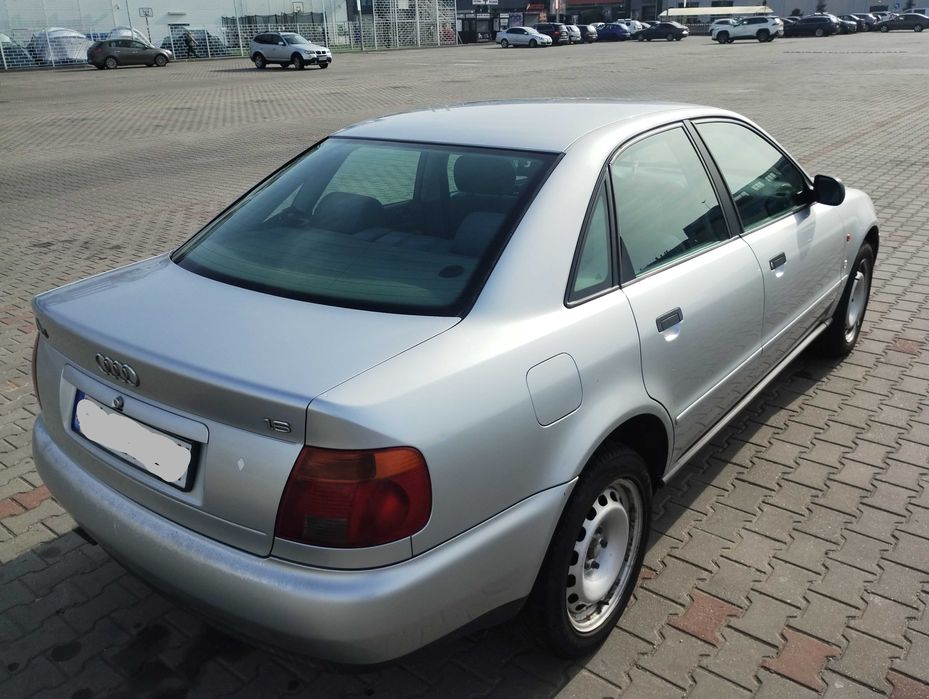 Audi A4 B5 1,6 Benzina Stare Foarte Buna