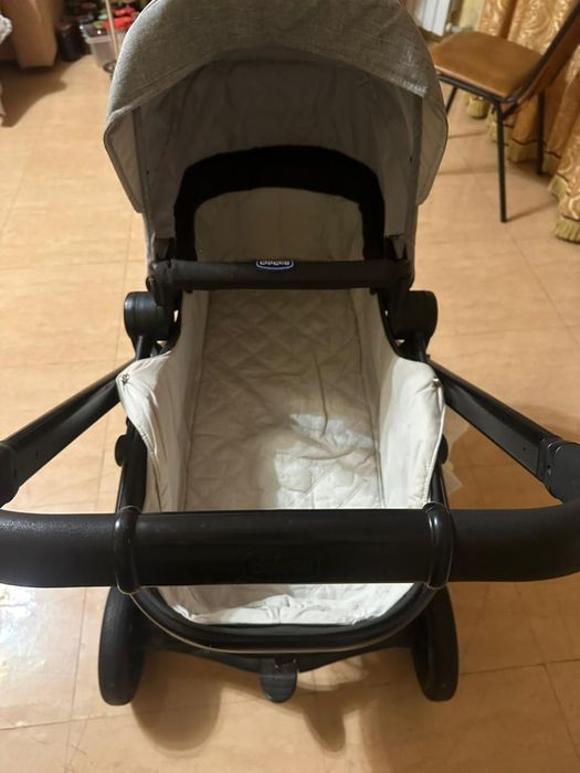 Продам коляску срочно