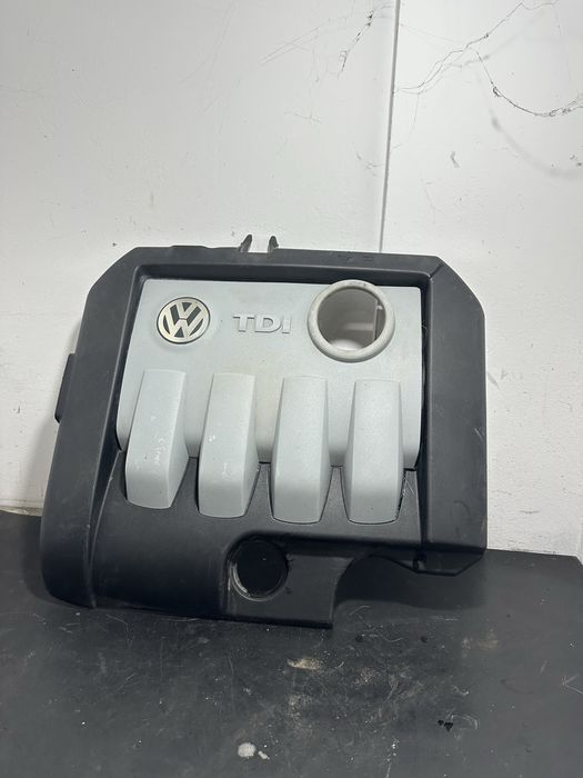 Capac protectie motor Volkswagen Vw Golf 5 1.9 TDI BKC BXE BLS 03G103925BL Capac protectie motor Volkswagen Vw Jetta 1.9 TDI BXE BLS BKC