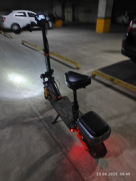 Продам электро самокат kugoo m5 pro