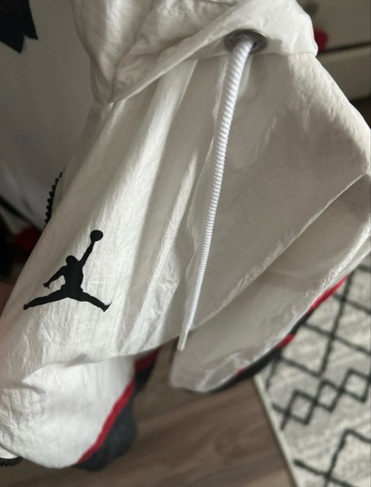 Geci barbati Jordan. Marime M /L Detalii in privat .