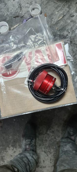 Продам смазчик цепи для мотоцикла