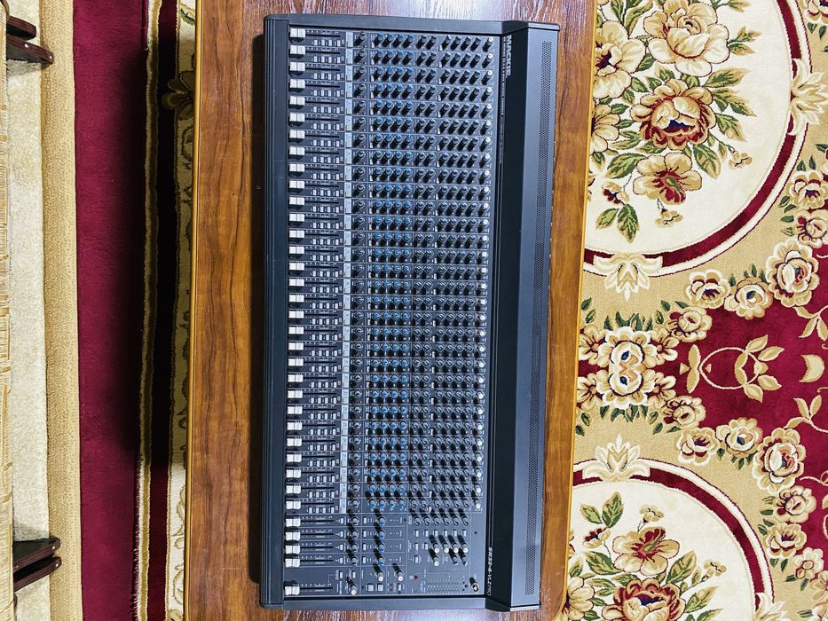 Mackie SR32.4-VLZ PRO