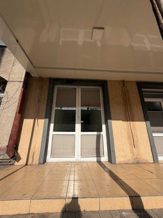 1-я линия на Чиланзаре — 60 м² с фасадом на дорогу Срочная продажа