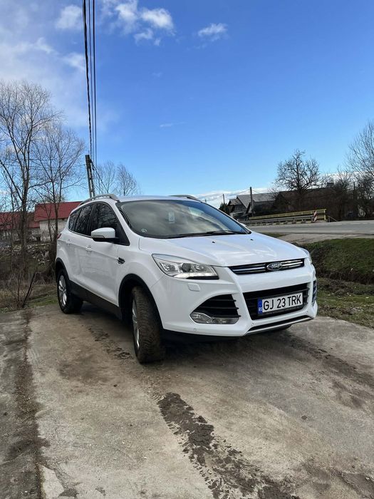 FORD Kuga 2015 — imagine 2
