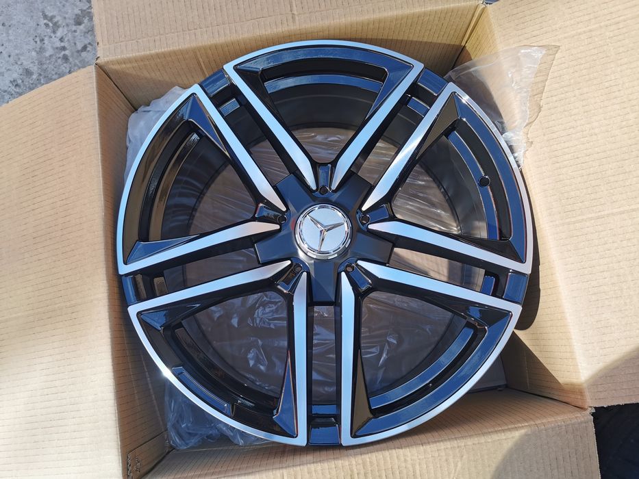 Vand jante de aliaj pentru Mercedes pe 19 in 2 latimi model 813