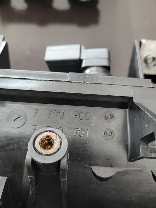 Galerie admisie BMW 2.0 d 3.0 d E90 E60 X3 E83