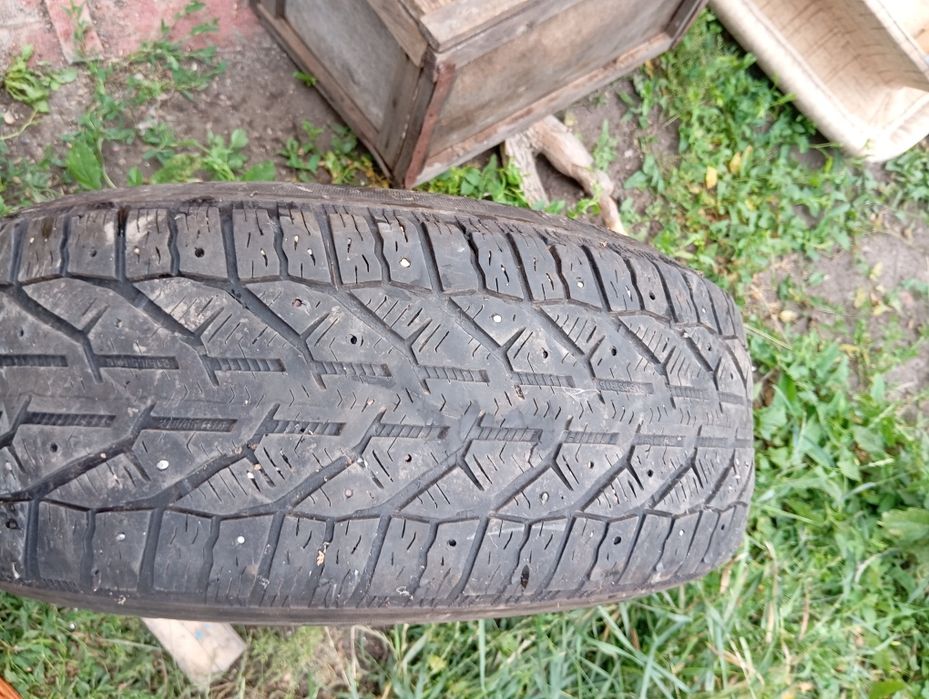 Продам шины все размеры на фото