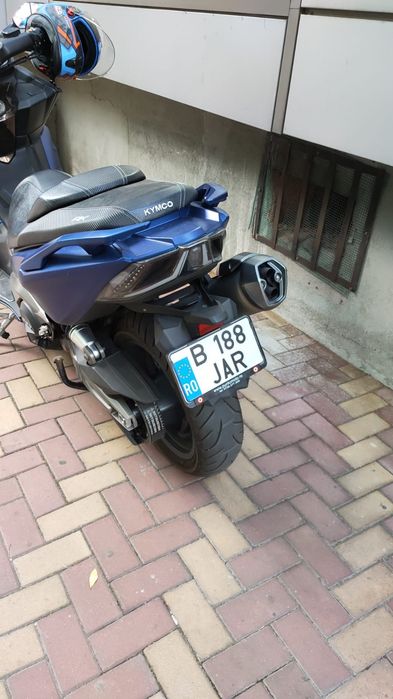 Scooter Kimko  AK 550