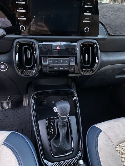 Kia Sonet LUXE Автомат