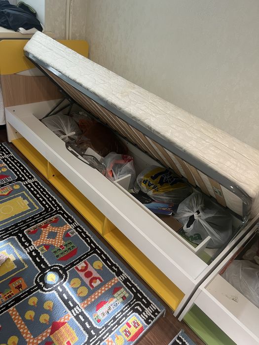 Кровати с ортопед матрацом