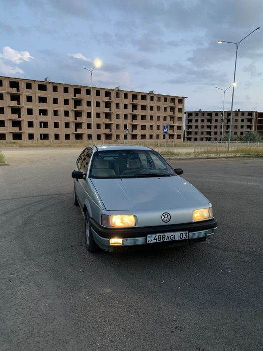 Продам passat b3 1.8PF
