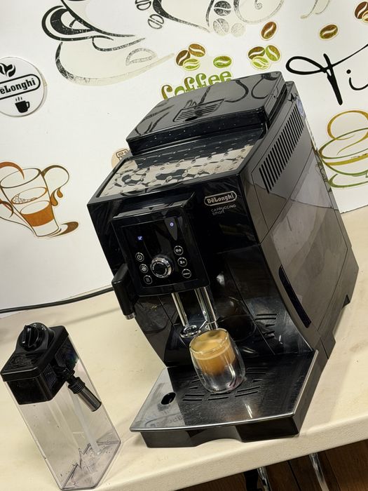 Кафемашина кафе автомат delonghi magnifica smart с гаранция