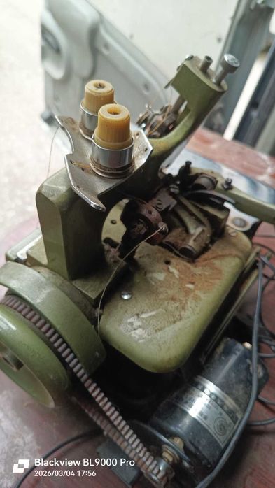 Стара шевна машина