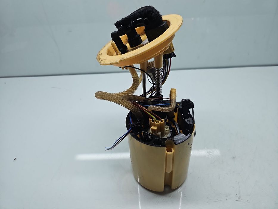 Pompa combustibil AUDI A5 (8T3) [Fabr 2007-2015] 8K0919050P 2.0 TDI CG