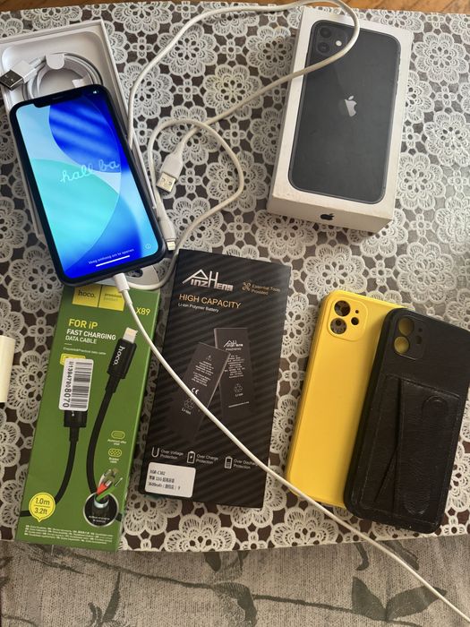 I-phone 11 айфон 11  64гб.