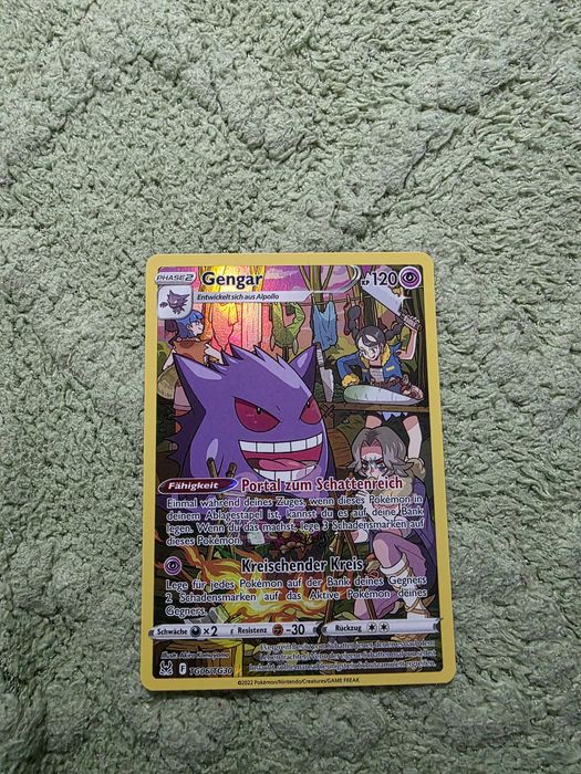 Vând carte pokemon