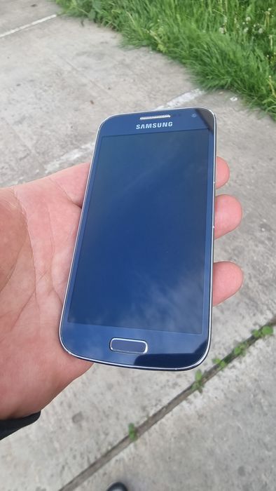 Telefon Samsung Galaxy S4 mini