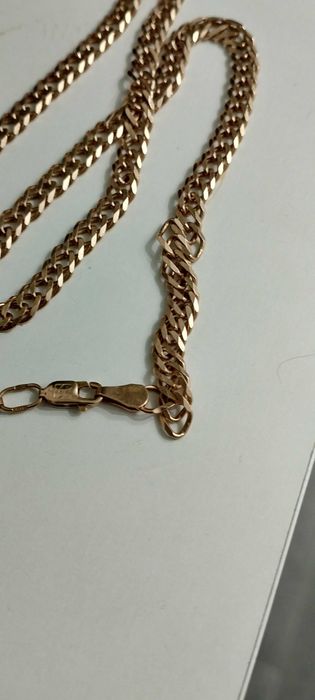 продам золотую цепочку