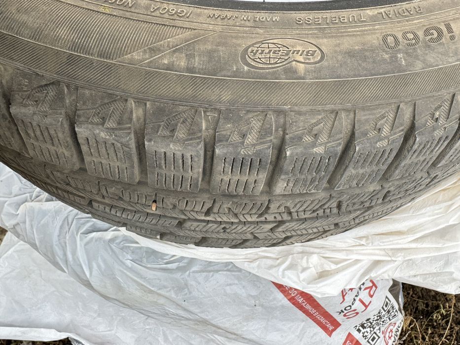 Продам зимние шины Yokohama