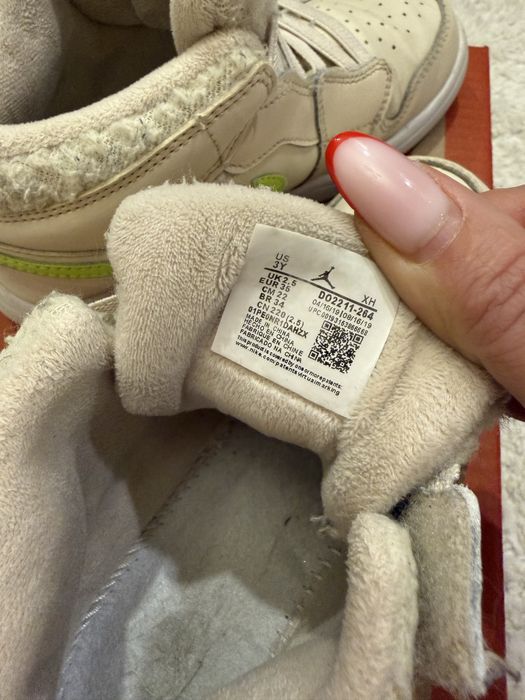 Ботиночки nike оригинал 35 размер