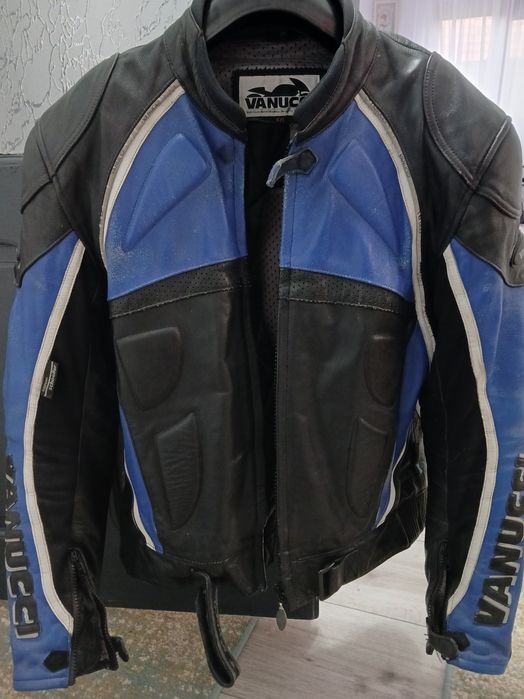 Vand geaca moto Vanucci marimea 50'