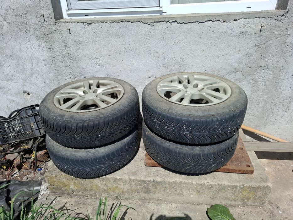 Jante de aliaj pe 15