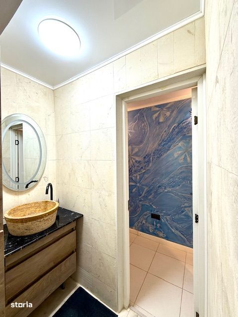 Apartament 40 mp mobilat, utilat zona Unicarm Bulevard 250 Euro/lună