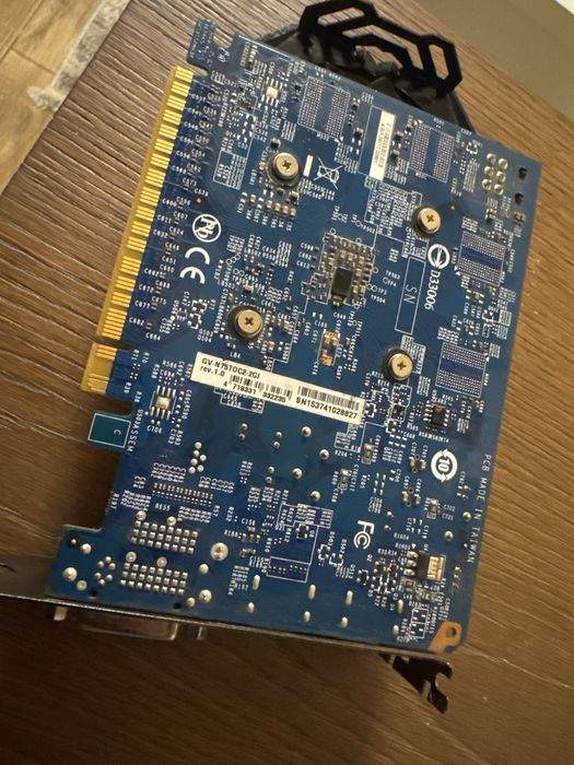 Placa video Gigabyte 750 ti 2 Gb