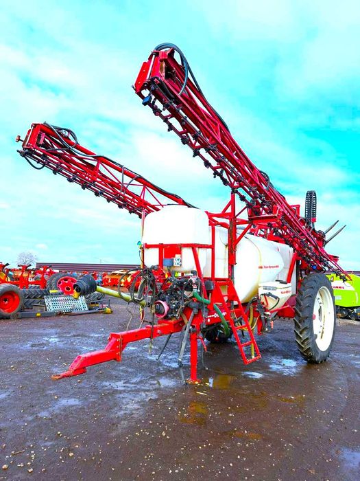 Met erbicidat Hardi Scan 4000 litri cu 28 m an 2018 Amazone Kuhn Rau