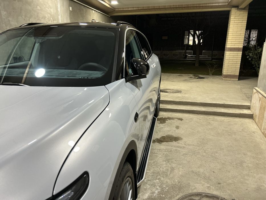 Leapmotor C11 300KM Gibrid      Dop opsiya Restayling FULL
