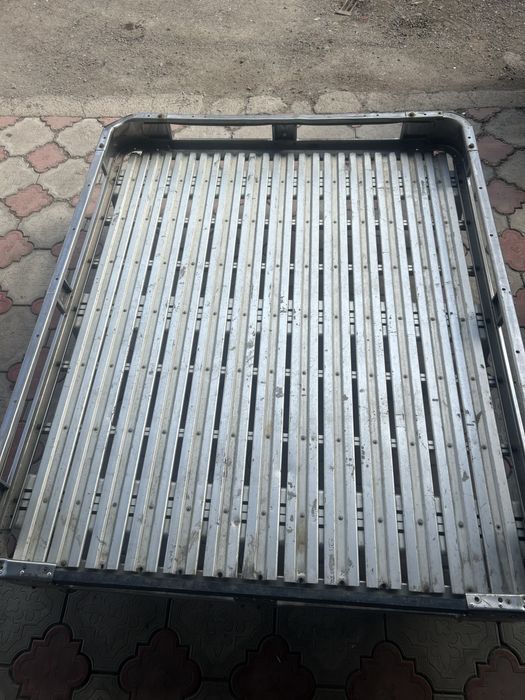 Продам Багажник на крышу