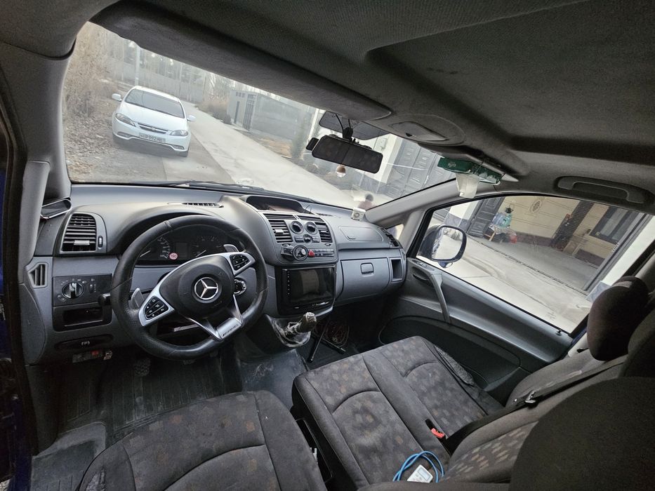 Mersedes vito  sotiladi