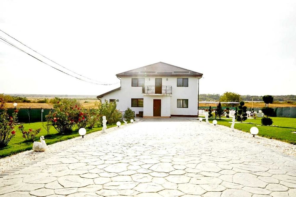 Vila Petrecere Petreceri Cununii, Aniversari