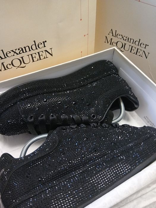 Alexander McQueen Crystal Sneakers – Model Luxury | Foarte Căutat