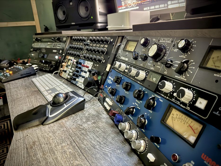 Продам Аудио Компрессор TK-Audio