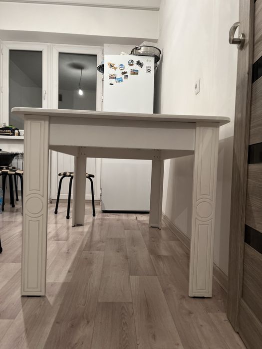 Стол 1,50 длина ширина 90