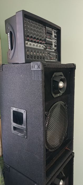 Boshqa musiqa asboblari bor ud. Tor bor