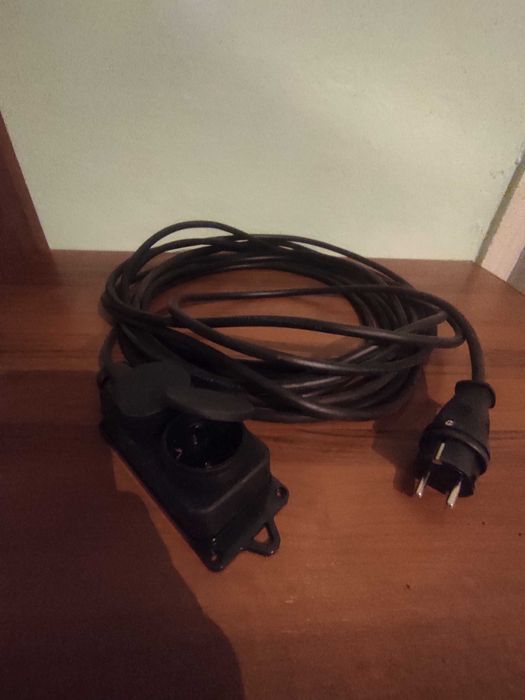 Продам качественный удлинитель (переноска)