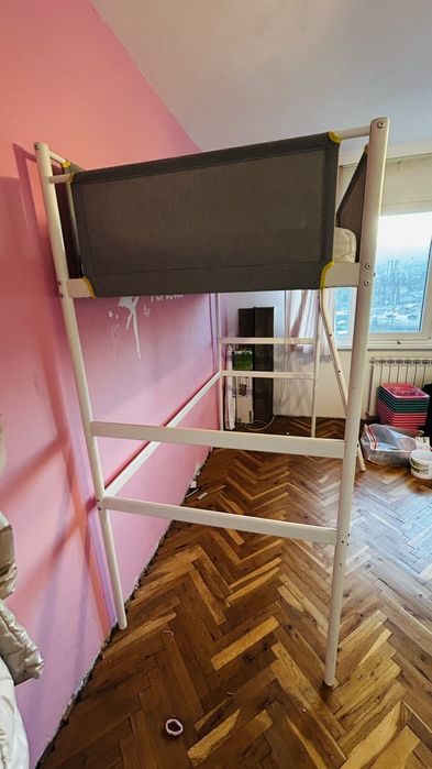 Детско високо легло