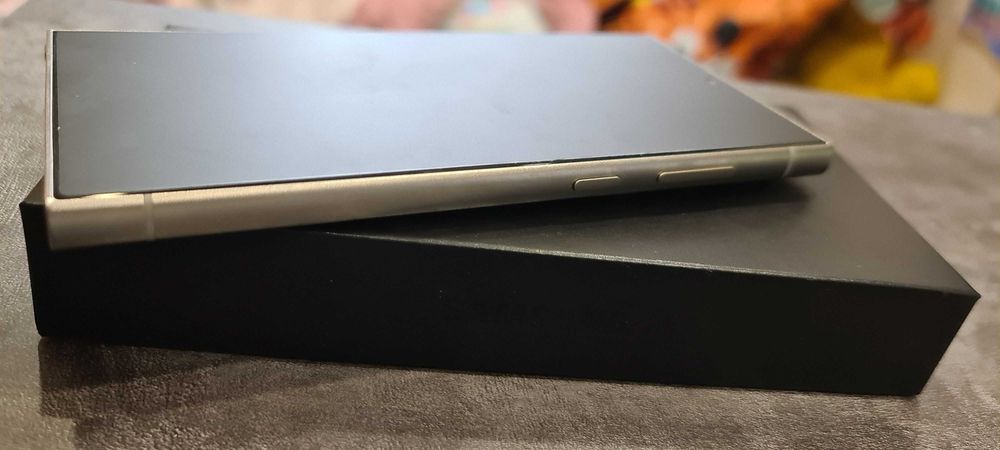 Продам Samsung S24 Ultra 512Gb