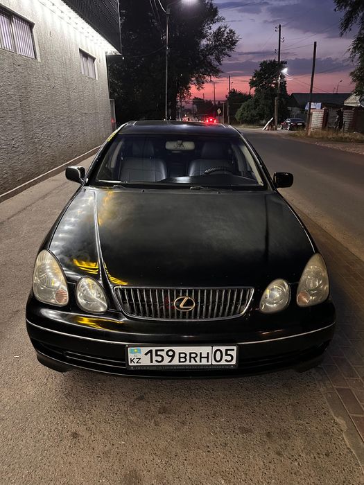 Продам авто Lexus Gs 300