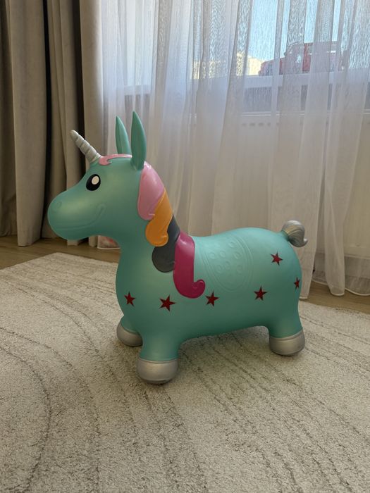 Игрушка единорог прыгун