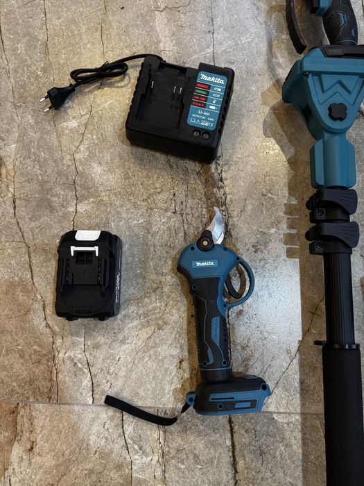 Акумулаторен Комплект Makita 4в1 мини Резачка Духалка Ножица 18V И 36V