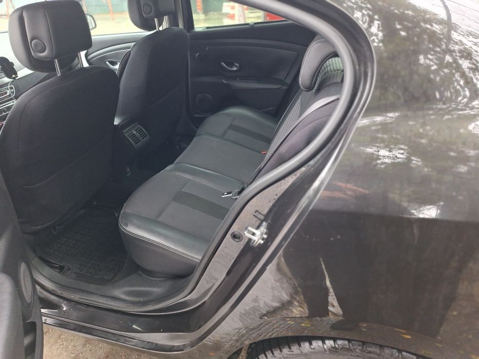 Renault fluence 2011