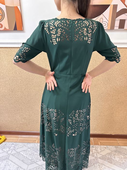 Продается вечерние платья